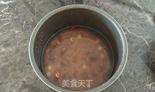 八宝粥系列之红谷粥的做法步骤:3