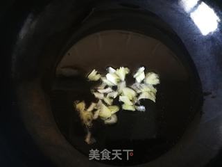 大葱蘸酱的做法步骤:5