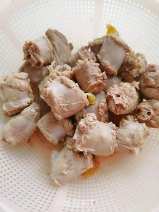 卤鸭脖子的做法步骤:5