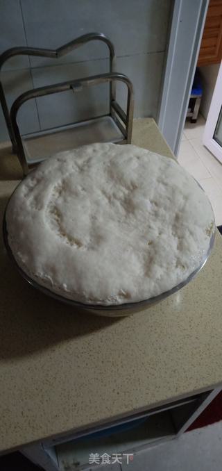 白菜瘦肉包的做法步骤:3