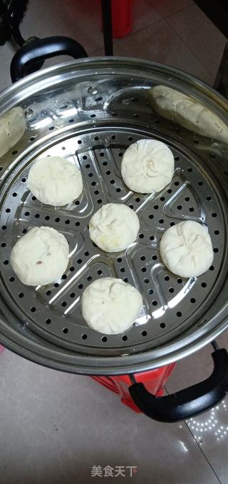 白菜瘦肉包的做法步骤:5