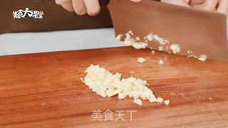 清香蒜味虾的做法步骤:3