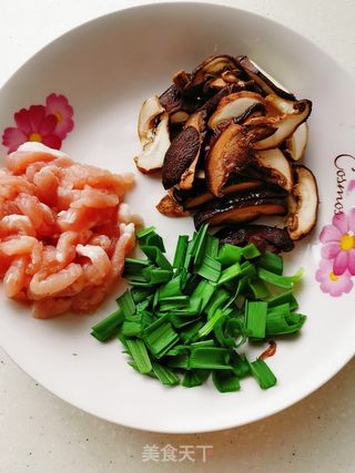 鸡蛋牛奶手擀面的做法步骤:5