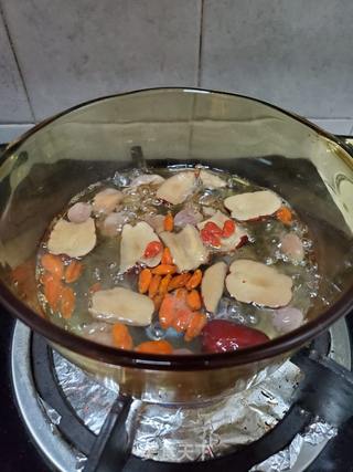 桂圆红枣煮鸡蛋的做法步骤：4