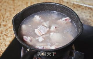 #绿豆薏仁龙骨汤的做法图解3