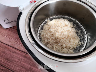 西兰花沙拉饭的做法步骤：1