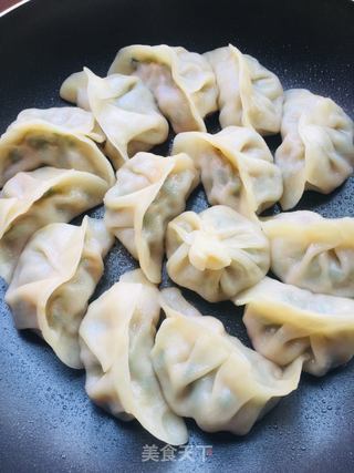 韭菜猪肉饺子的做法步骤:18