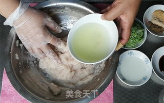 健胃补脾鱼肉肠的做法步骤:12