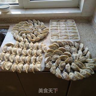 东北酸菜馅的饺子的做法步骤:5