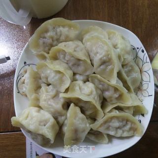 东北酸菜馅的饺子的做法步骤:8