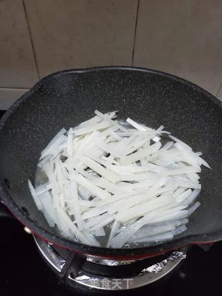 萝卜条炒牛肉的做法步骤：5