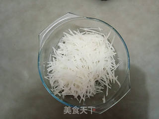 甜辣萝卜丝的做法步骤:2