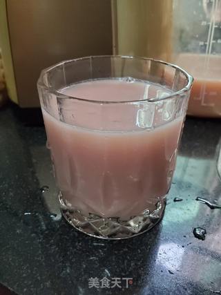 鲜榨石榴汁的做法步骤:4