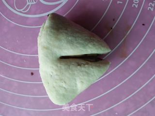 枣泥猪角形状馒头的做法步骤:8