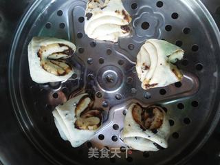 枣泥猪角形状馒头的做法步骤:10