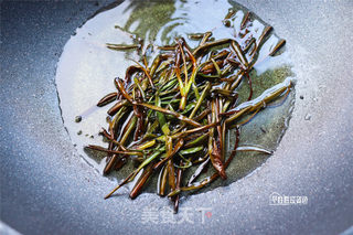 香到飞起的葱油拌面的做法步骤:4