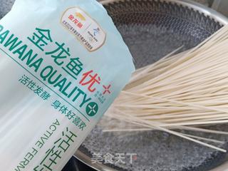 西红柿鸡蛋面的做法步骤:3