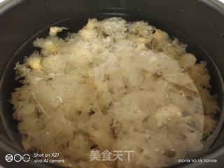 红枣银耳莲子枸杞羹的做法步骤:3
