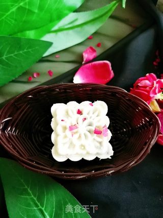 玫瑰?山药红豆糕的做法步骤:17