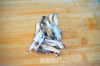螃蟹鲍鱼粥的做法步骤:2