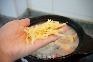 螃蟹鲍鱼粥的做法步骤:20