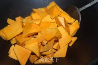 南瓜毛豆疙瘩汤的做法步骤：3