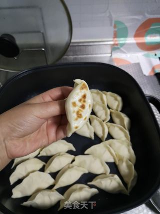 煎饺的做法步骤:4