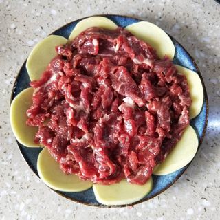 牛肉蒸土豆的做法步骤:4