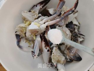 金沙梭子蟹的做法步骤:3
