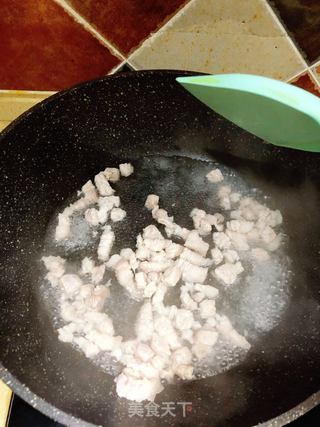 猪油渣葱油面的做法步骤:2