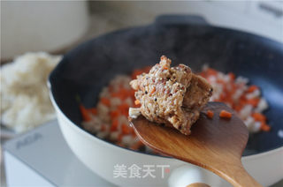 莲藕鸡蛋炒饭的做法步骤:3