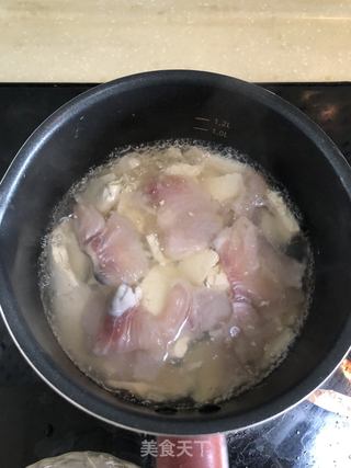 虫草鱼片豆腐羹的做法步骤:4