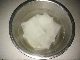 白萝卜鸡肉卷的做法步骤:4