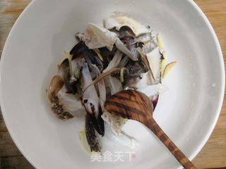 梭子蟹烩年糕的做法步骤:5