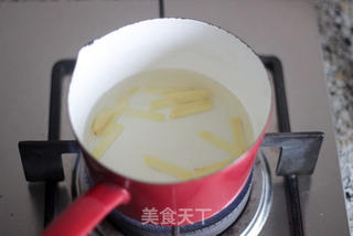 鲜虾清汤面的做法步骤:5