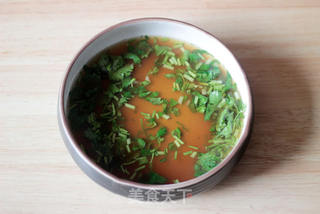 鲜虾清汤面的做法步骤:9
