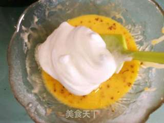 奶油栗蓉蛋糕卷的做法步骤:11