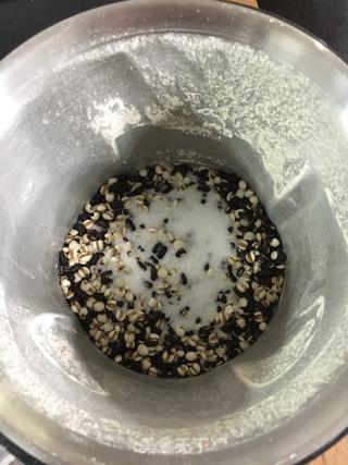 薏米红豆粉的做法步骤:2