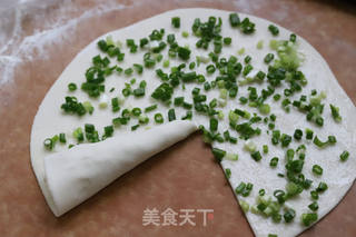 香酥葱油饼的做法步骤:8