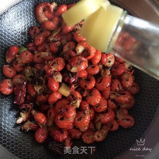 麻辣龙虾尾的做法步骤：8