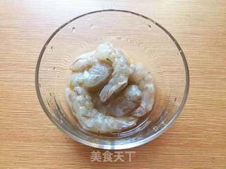 虾仁香菇小米粥的做法步骤:2