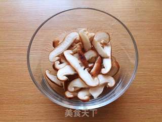 虾仁香菇小米粥的做法步骤:3