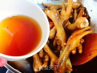 红烧鸡爪的做法步骤：8
