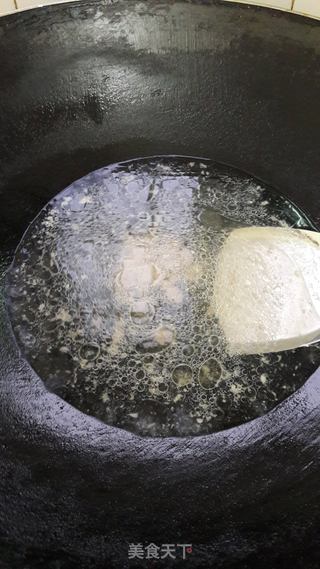 不妨一试的豆角叶汤(豇豆叶)的做法步骤:3