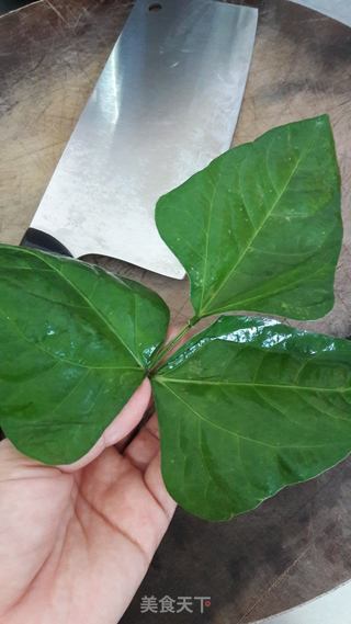 不妨一试的豆角叶汤(豇豆叶)的做法步骤:7