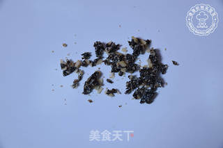 冰糖阿胶燕窝的做法步骤:3