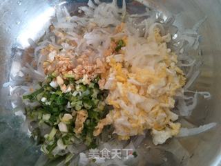 白萝卜丝鸡蛋馅饼的做法步骤:5