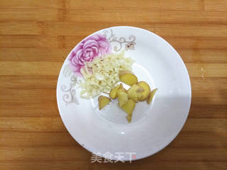 香煎五花肉的做法步骤:3