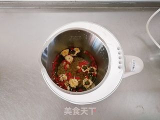 教你在家做清香细腻的菊花枸杞豆浆的做法步骤:5