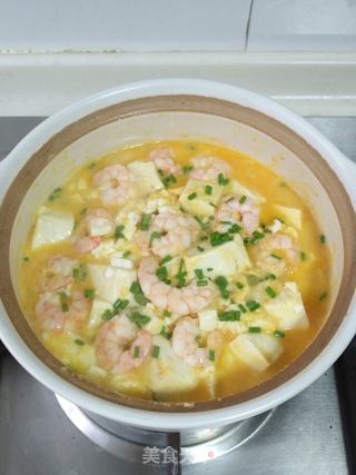 “蟹黄”虾仁豆腐煲的做法步骤:12